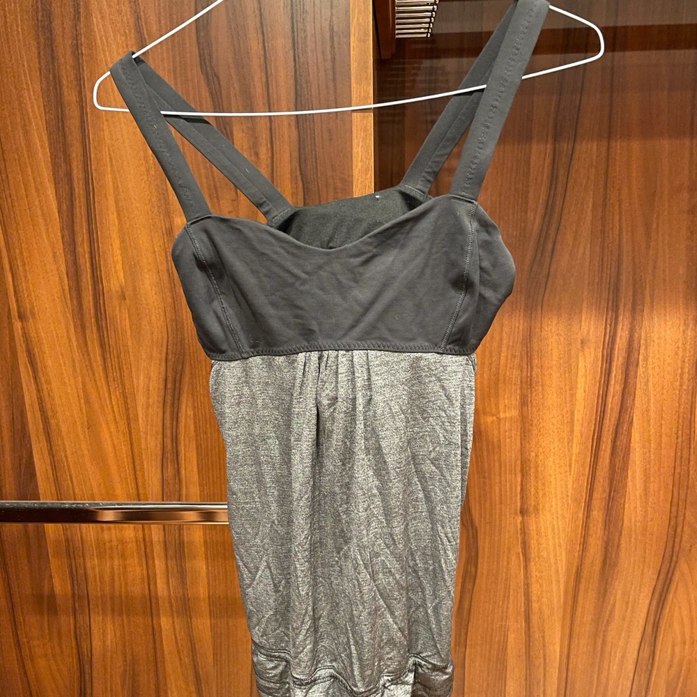 lululemon sports bra top